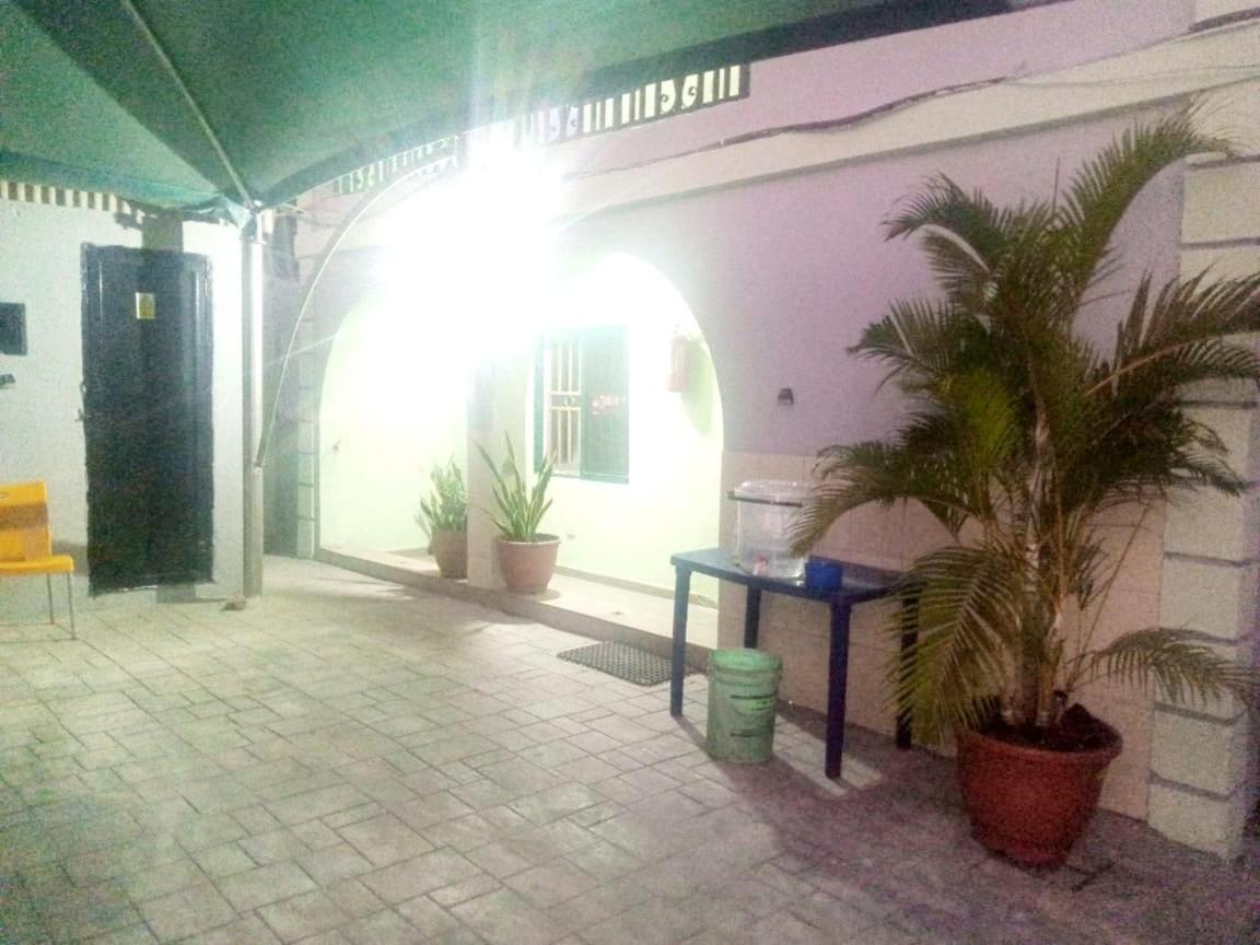 Staycation Suites And Apartment Lagos Zewnętrze zdjęcie