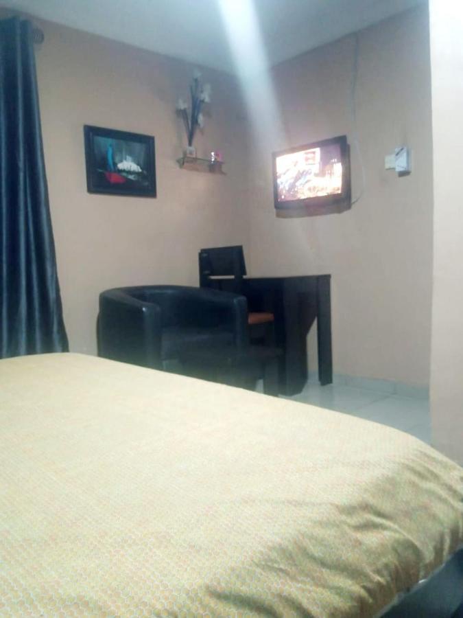 Staycation Suites And Apartment Lagos Zewnętrze zdjęcie