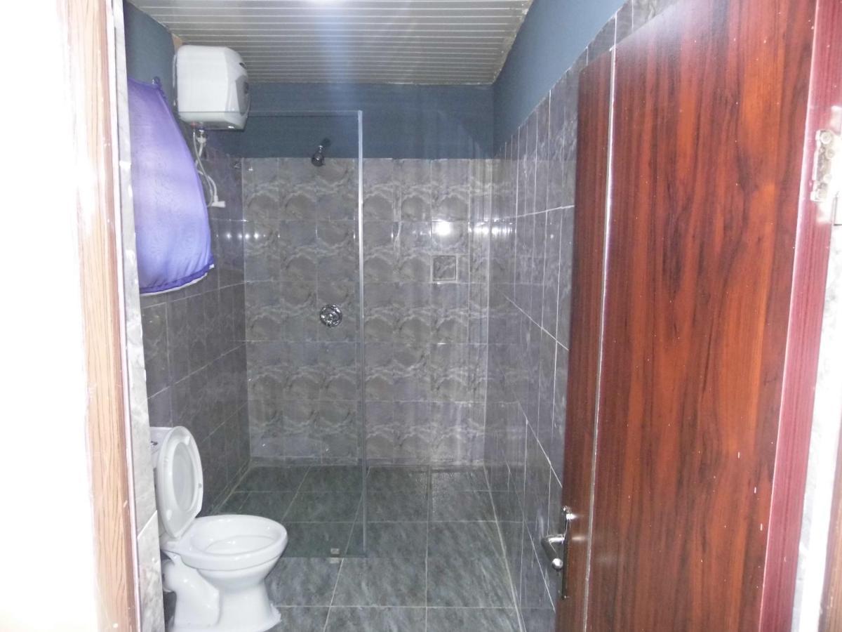 Staycation Suites And Apartment Lagos Zewnętrze zdjęcie