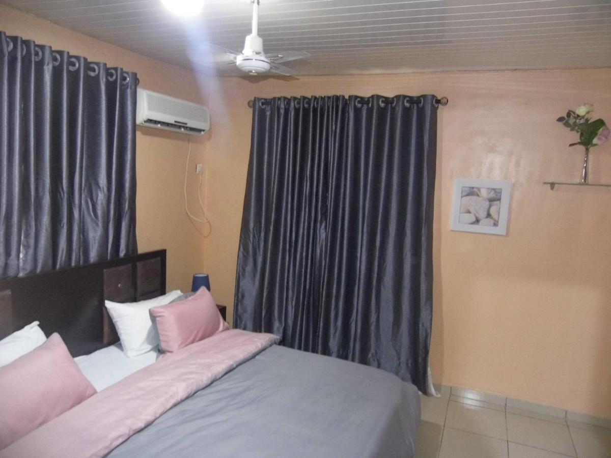 Staycation Suites And Apartment Lagos Zewnętrze zdjęcie