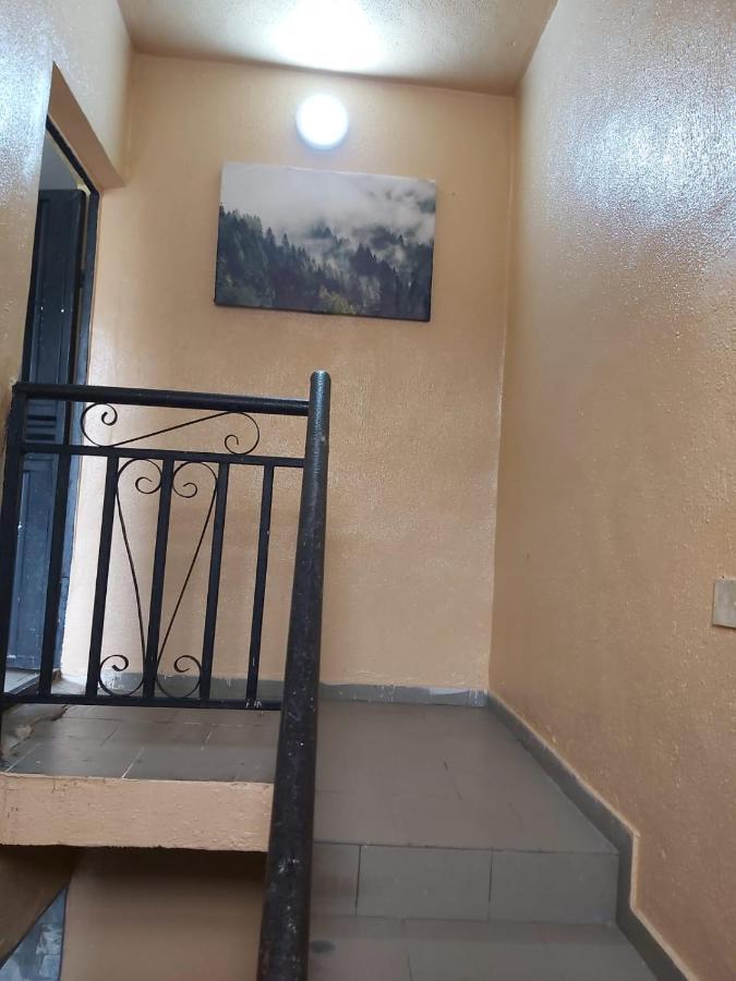 Staycation Suites And Apartment Lagos Zewnętrze zdjęcie