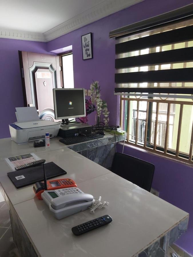 Staycation Suites And Apartment Lagos Zewnętrze zdjęcie