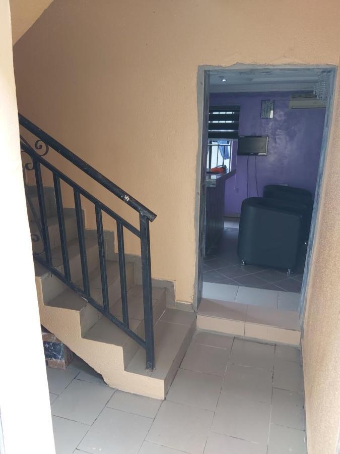 Staycation Suites And Apartment Lagos Zewnętrze zdjęcie